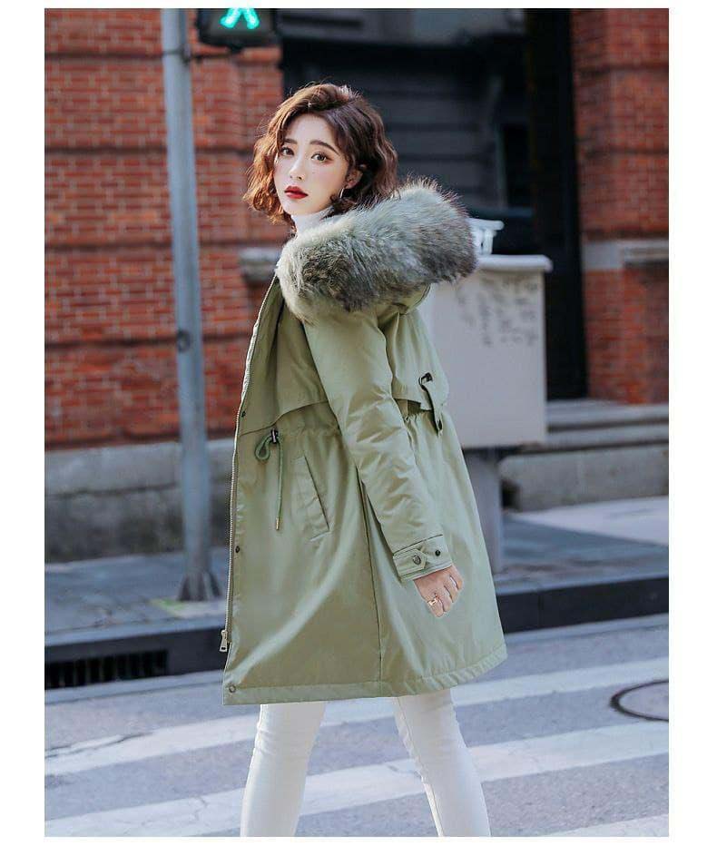3279823577_zhenskaya-parka-model