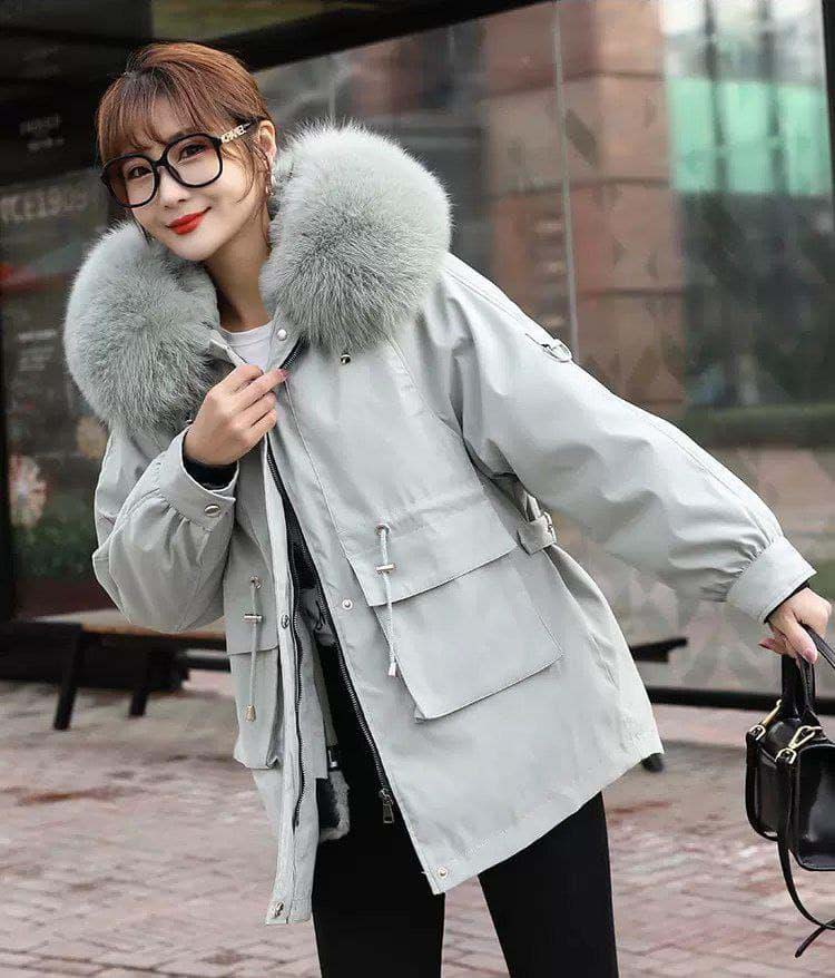 3284322883_zhenskaya-parka-model