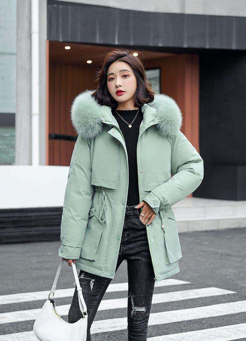 3285296087_zhenskaya-parka-model