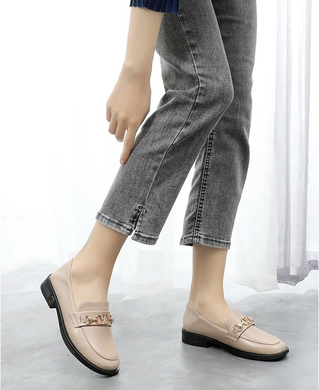 3336246233_zhenskie-lofery-model