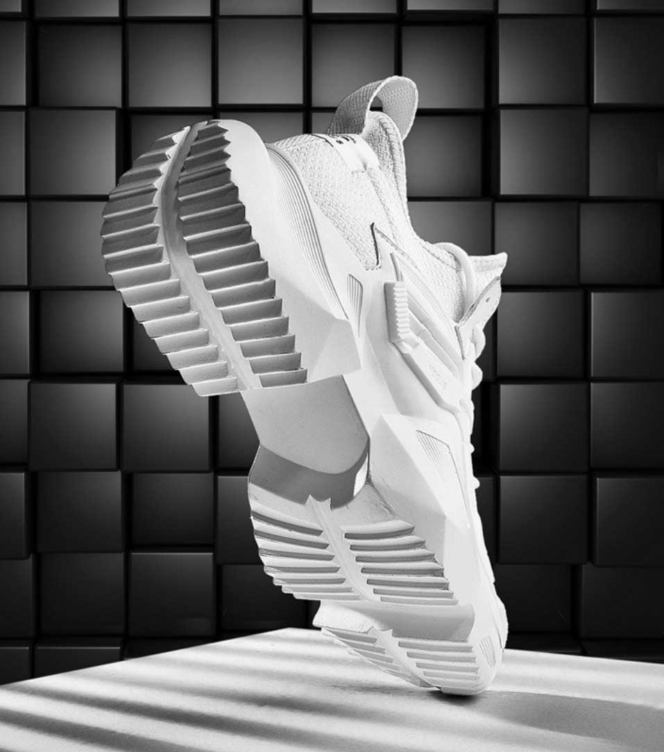 3397963015_muzhskie-krossovki-model