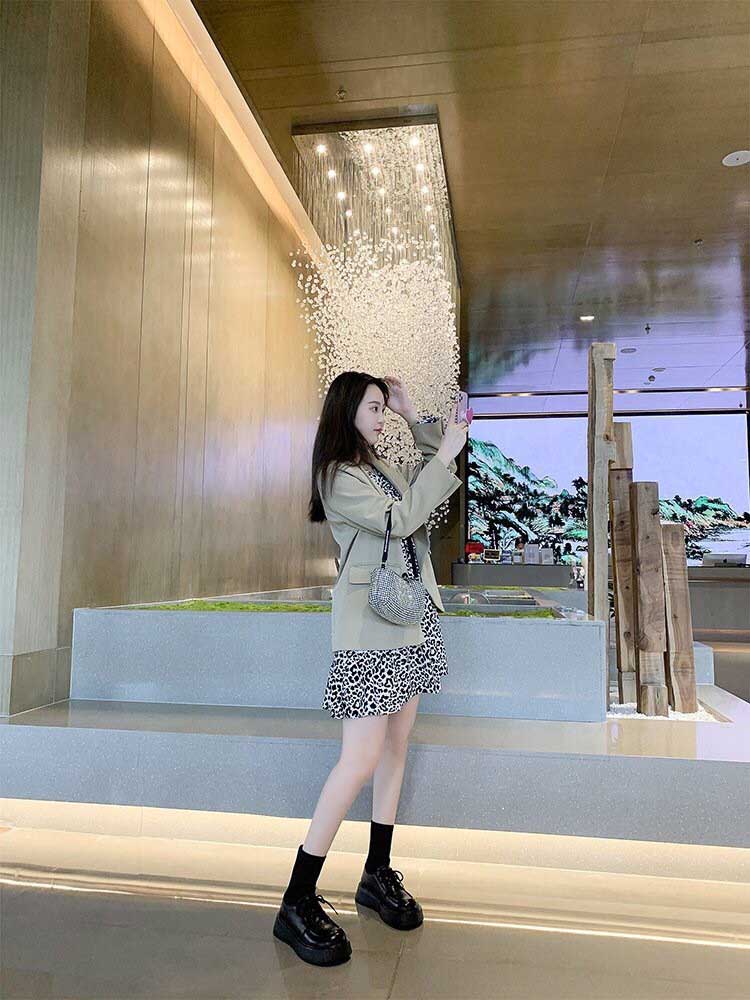 3437924457_zhenskie-botinki-model