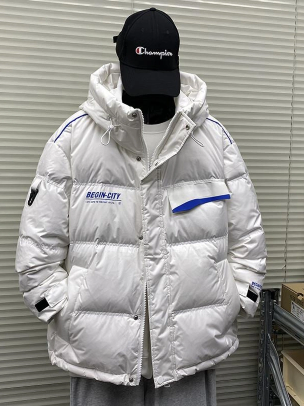 di-563-m2